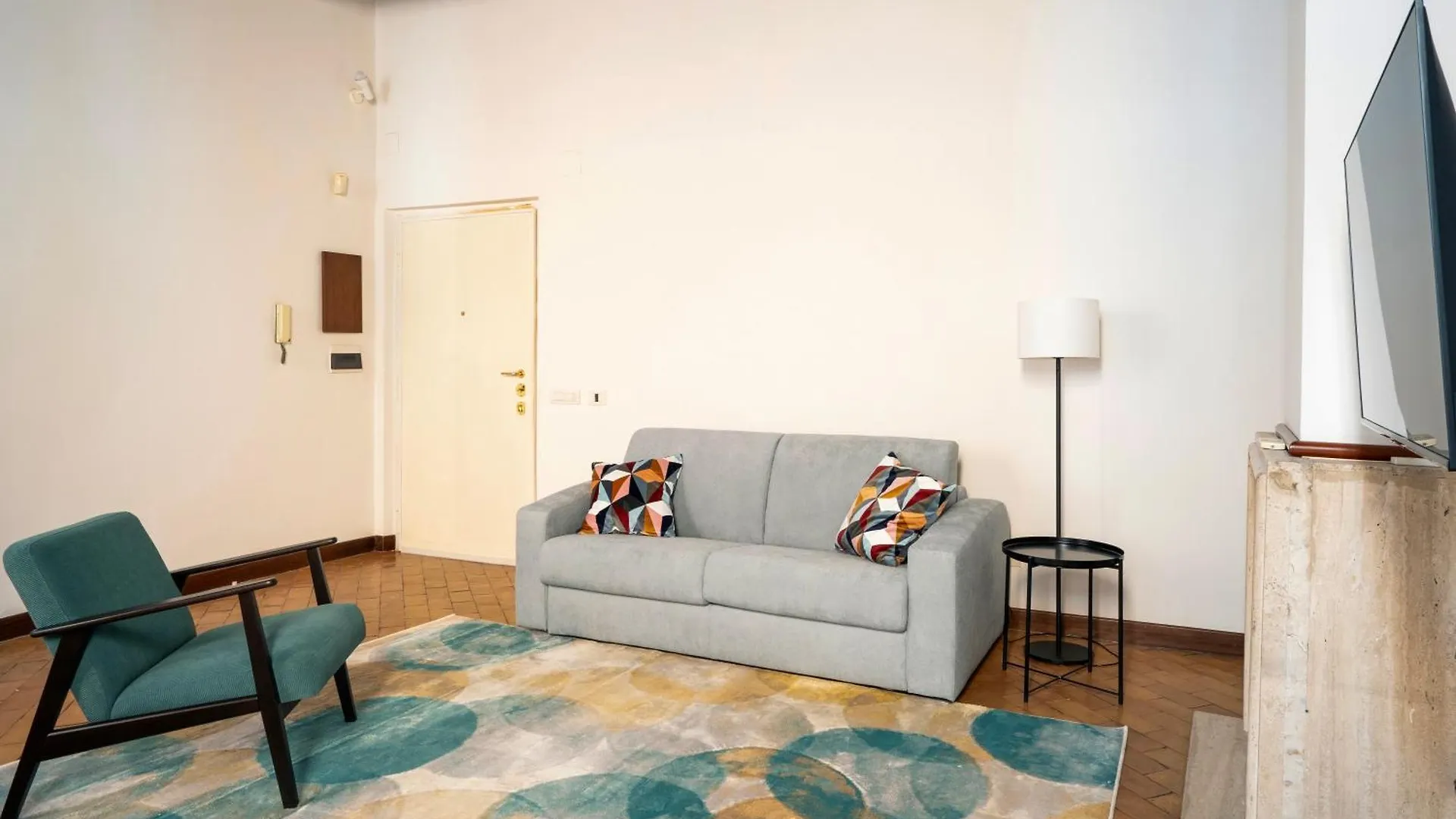 Rome Center Apartment Campo De' Fiori Italy